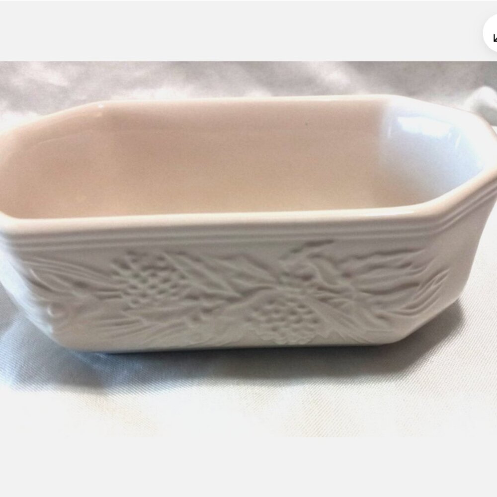 Longaberger Pottery NEW Octagon Nature's Garland Embossed Ivory Dish USA